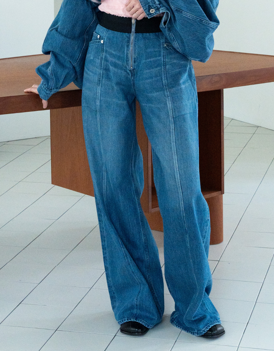 【FETICO】organic cotton high-weist jeans FETICO Organic Cotton High-Waist Jeans – SHOP CURVE