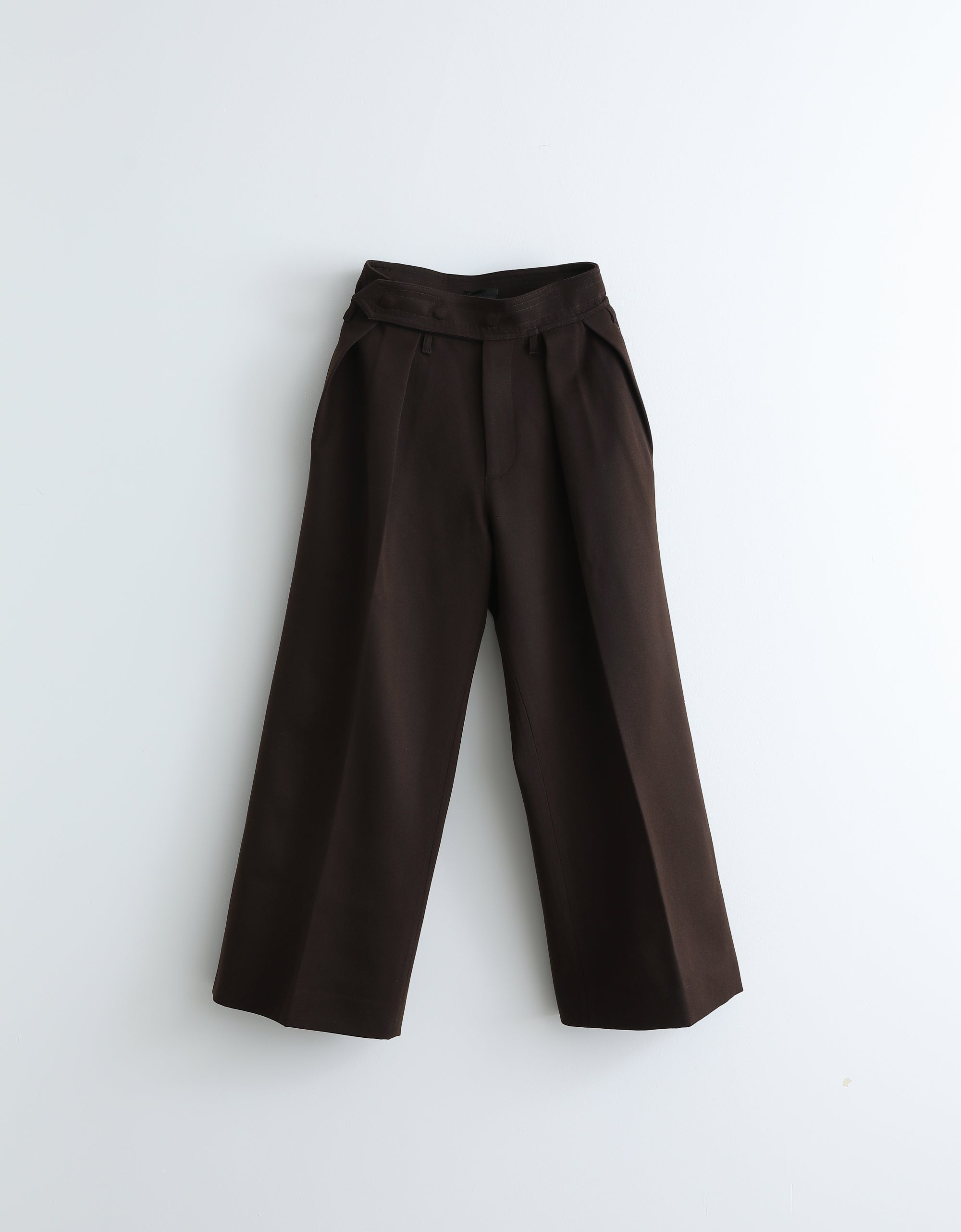 Reich Pleated Trousers – FERN OST GALERIE